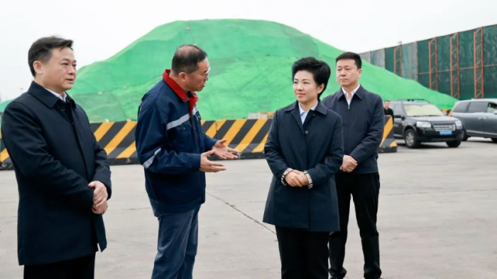 万闻华调研巡视反馈问题整改工作